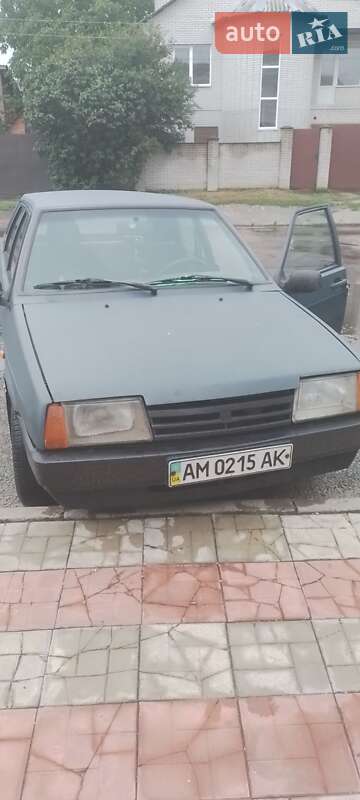 Хэтчбек ВАЗ / Lada 2109 2002 в Житомире