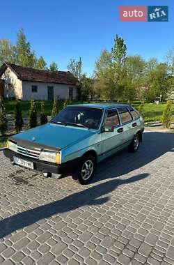 Хэтчбек ВАЗ 2109 1997 в 