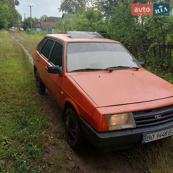 Хэтчбек ВАЗ / Lada 2109 1991 в Хмельницком