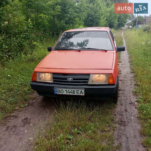Хэтчбек ВАЗ / Lada 2109 1991 в Хмельницком