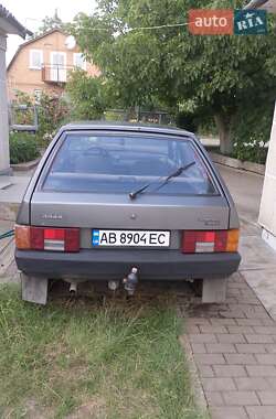 Хэтчбек ВАЗ 2109 1991 в 