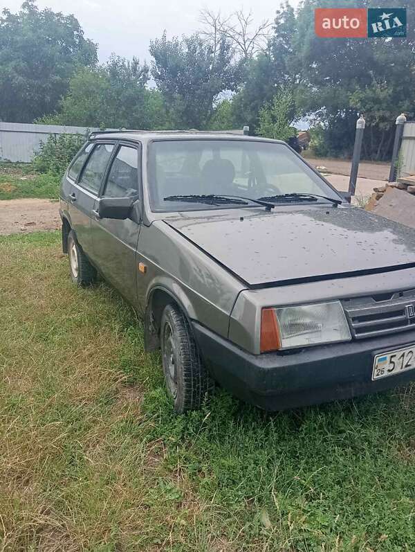 Хэтчбек ВАЗ / Lada 2109 1994 в Черновцах