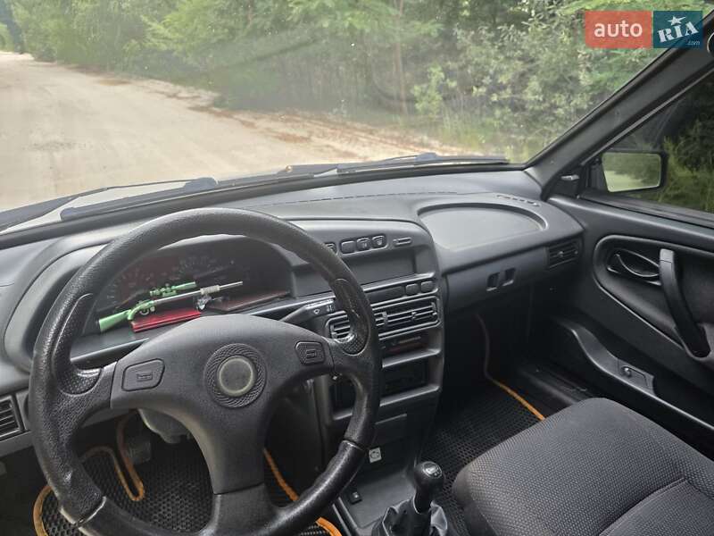 Хэтчбек ВАЗ / Lada 2109 2011 в Житомире