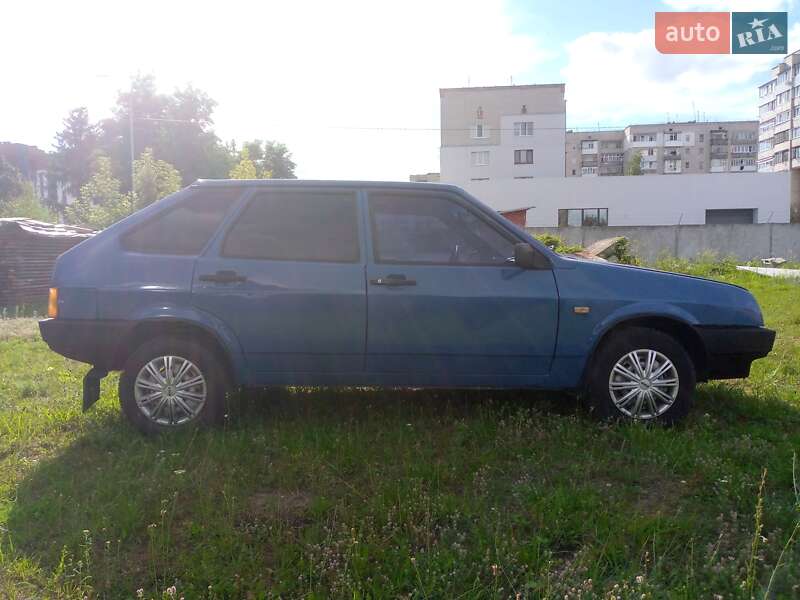 Хэтчбек ВАЗ / Lada 2109 1994 в Ковеле