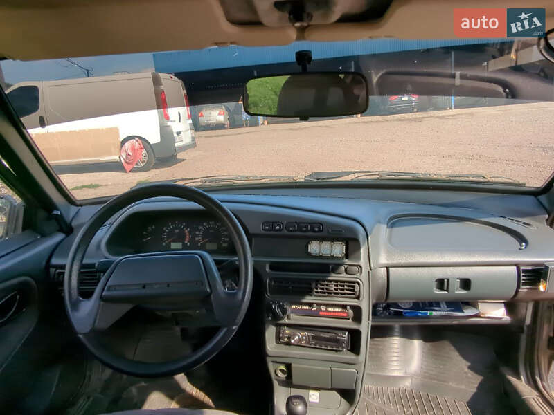 Хэтчбек ВАЗ / Lada 2109 2011 в Глухове