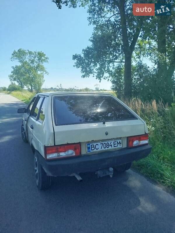 Хетчбек ВАЗ / Lada 2109 1987 в Щирце