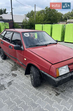 Хэтчбек ВАЗ 2109 1990 в 