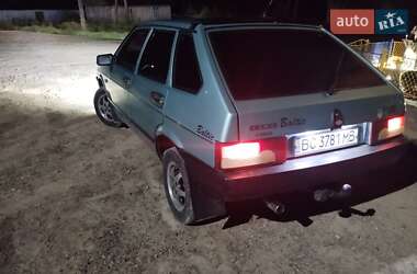 Хэтчбек ВАЗ 2109 1997 в 
