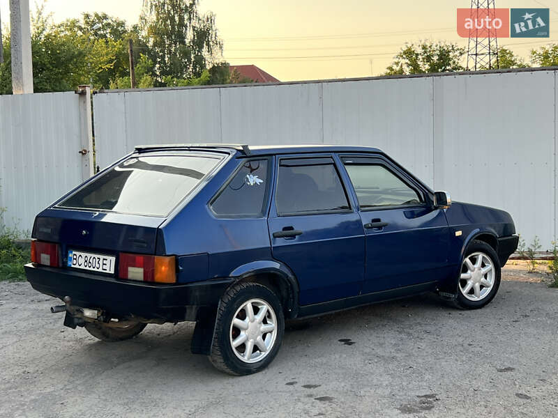 Хэтчбек ВАЗ / Lada 2109 2006 в Дрогобыче