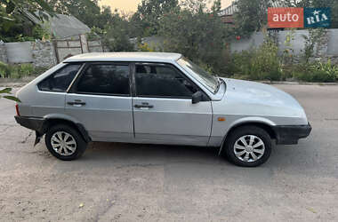 Хэтчбек ВАЗ 2109 2005 в 