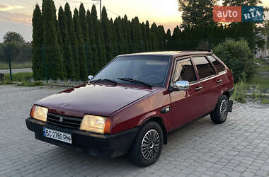 Хэтчбек ВАЗ / Lada 2109 1995 в Самборе