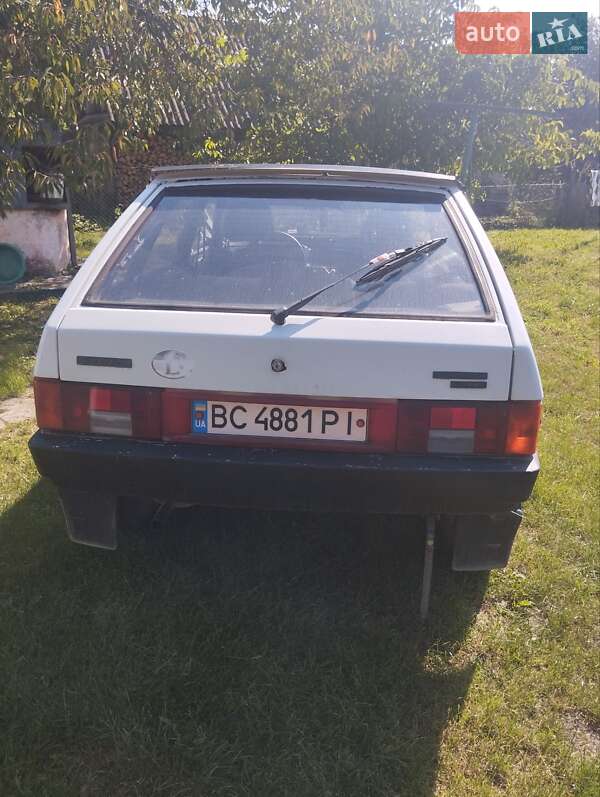 Хэтчбек ВАЗ / Lada 2109 1990 в Журавном фото 8 Хэтчбек ВАЗ / Lada 2109 1990 в Журавном