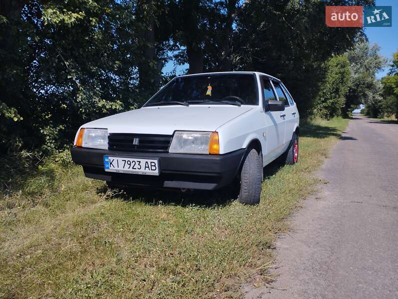 Хэтчбек ВАЗ / Lada 2109 2009 в Ставище