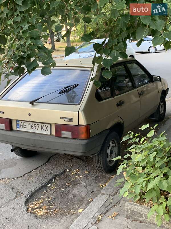Хэтчбек ВАЗ / Lada 2109 1989 в Днепре фото 3 Хэтчбек ВАЗ / Lada 2109 1989 в Днепре