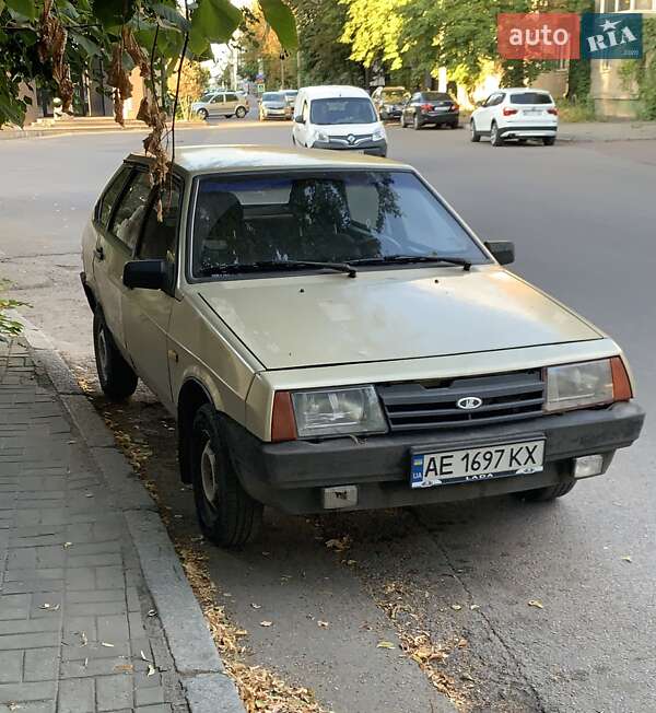 Хэтчбек ВАЗ / Lada 2109 1989 в Днепре фото 7 Хэтчбек ВАЗ / Lada 2109 1989 в Днепре