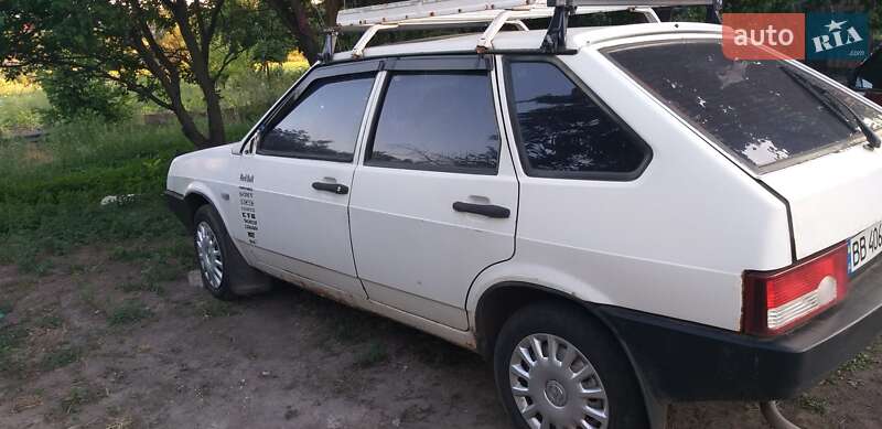 Хетчбек ВАЗ / Lada 2109 1988 в Краснограді