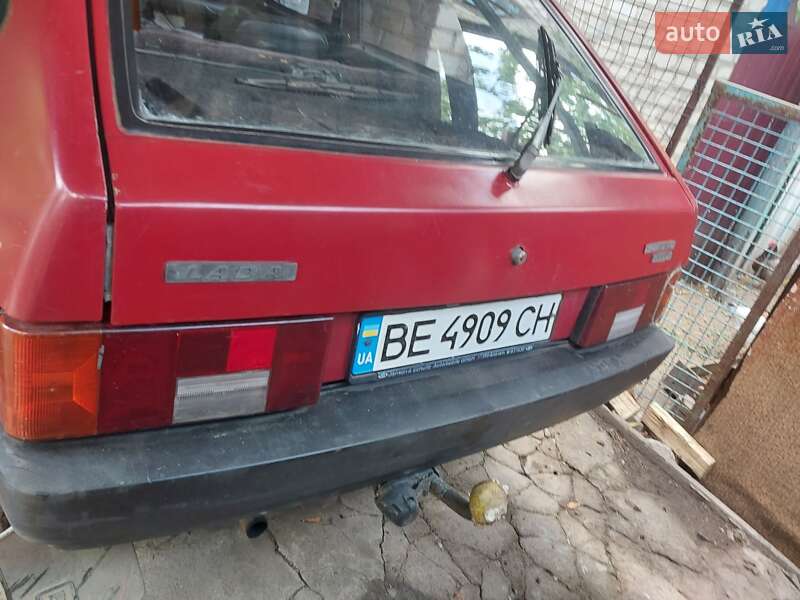 Хэтчбек ВАЗ / Lada 2109 1997 в Южноукраинске фото 2 Хэтчбек ВАЗ / Lada 2109 1997 в Южноукраинске