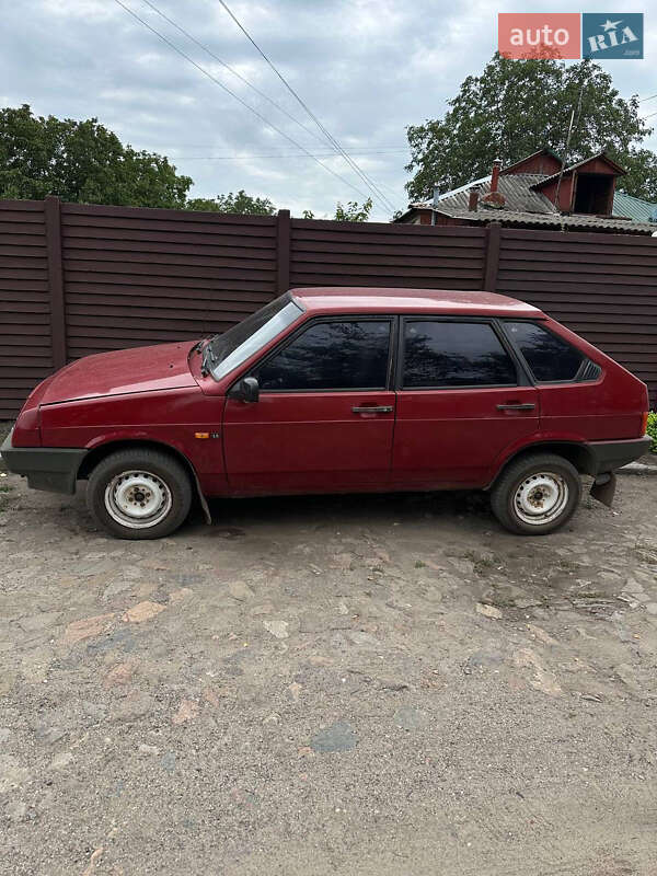 Хэтчбек ВАЗ / Lada 2109 1990 в Харькове