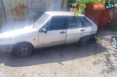 Хэтчбек ВАЗ / Lada 2109 2002 в  фото 10 Хэтчбек ВАЗ / Lada 2109 2002 в