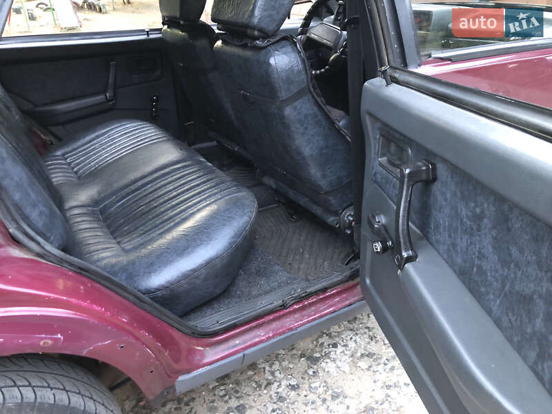 Хэтчбек ВАЗ / Lada 2109 2000 в Николаеве фото 5 Хэтчбек ВАЗ / Lada 2109 2000 в Николаеве