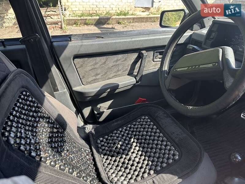 Хэтчбек ВАЗ / Lada 2109 2002 в Великом Бурлуке