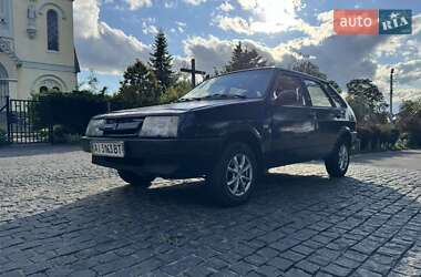 Хэтчбек ВАЗ 2109 1989 в 