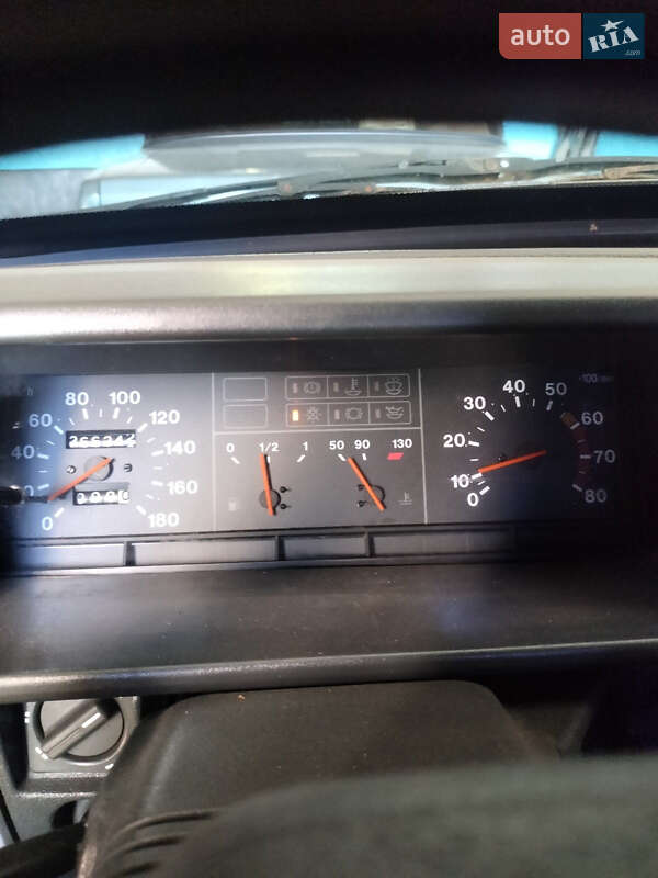 Хетчбек ВАЗ / Lada 2109 2002 в Миколаєві