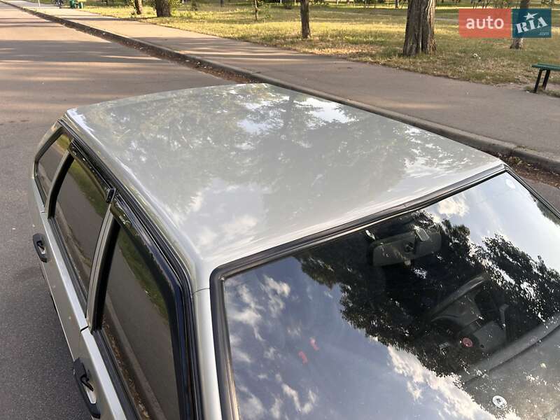 Хэтчбек ВАЗ / Lada 2109 2009 в Киеве