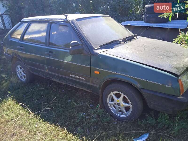 Хэтчбек ВАЗ / Lada 2109 1995 в Долинской фото 8 Хэтчбек ВАЗ / Lada 2109 1995 в Долинской