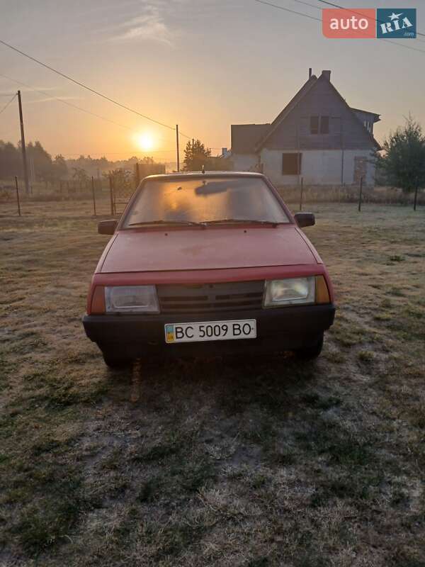 Хэтчбек ВАЗ / Lada 2109 1989 в Немирове