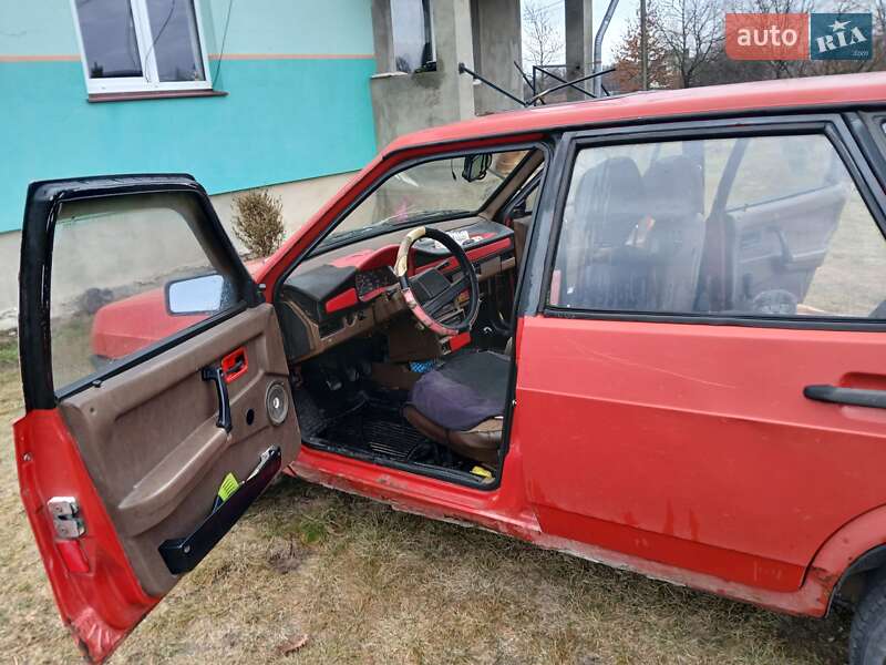 Хэтчбек ВАЗ / Lada 2109 1989 в Немирове