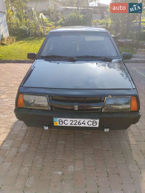 Хэтчбек ВАЗ / Lada 2109 1989 в Щирце