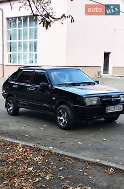 Хэтчбек ВАЗ 2109 1990 в 