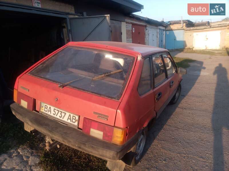 Хетчбек ВАЗ / Lada 2109 1992 в Кропивницькому