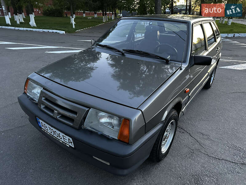 Хэтчбек ВАЗ / Lada 2109 1992 в Виннице