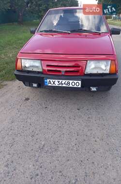 Хэтчбек ВАЗ 2109 1990 в 