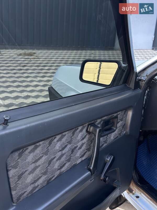 Хэтчбек ВАЗ / Lada 2109 2004 в Николаеве фото 31 Хэтчбек ВАЗ / Lada 2109 2004 в Николаеве