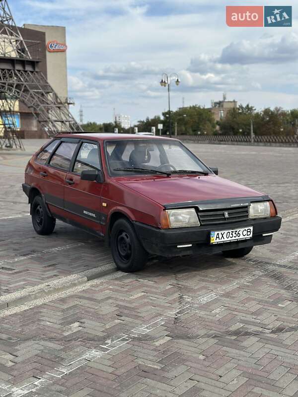 Хэтчбек ВАЗ / Lada 2109 1993 в Харькове