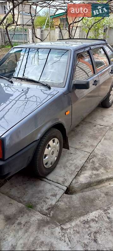 Хэтчбек ВАЗ 2109 2007 в 