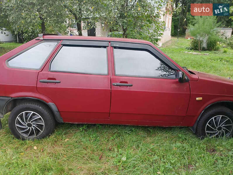 Хэтчбек ВАЗ / Lada 2109 1991 в Млинове