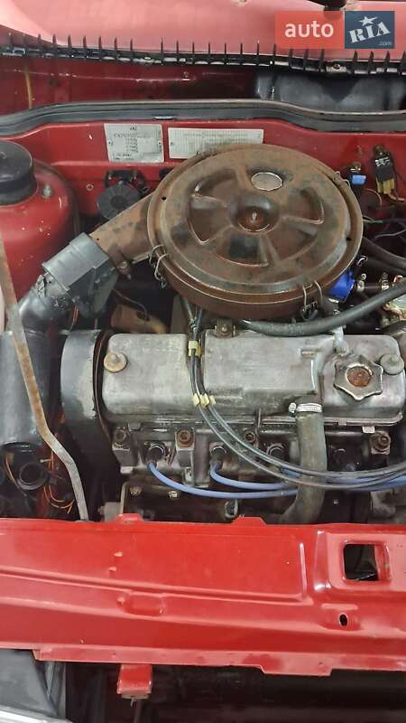 Хетчбек ВАЗ / Lada 2109 1998 в Дніпрі