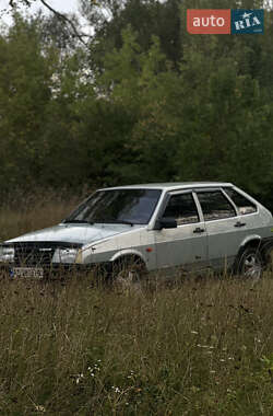 Хетчбек ВАЗ 2109 2002 в Ладижині