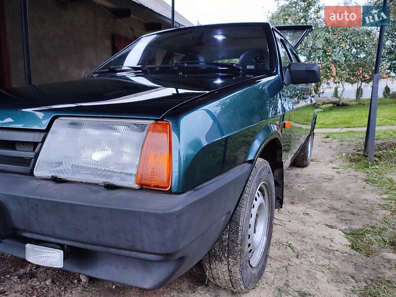 Хэтчбек ВАЗ / Lada 2109 2005 в Ходорове
