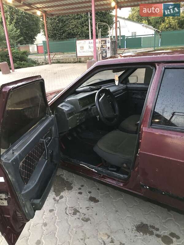 Хэтчбек ВАЗ / Lada 2109 2007 в Тростянце