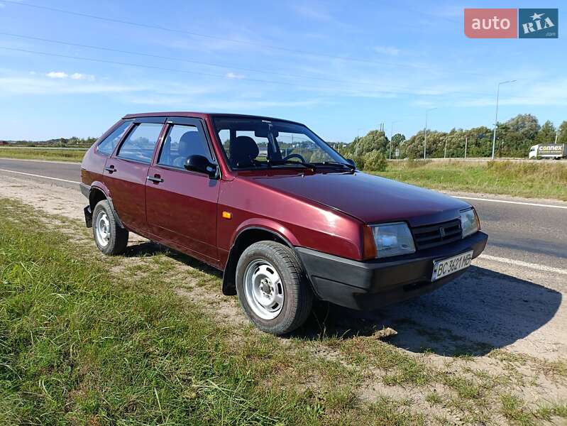 Хэтчбек ВАЗ / Lada 2109 2006 в Львове