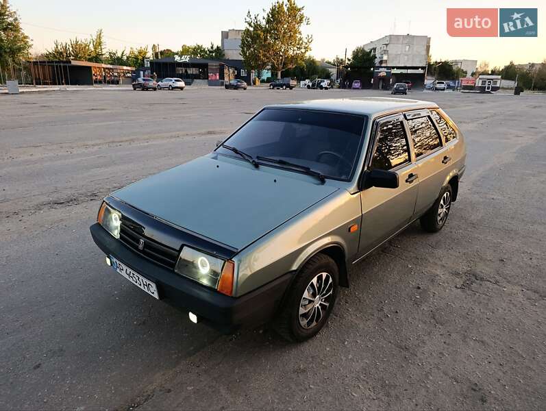 Хэтчбек ВАЗ / Lada 2109 2008 в Новониколаевке