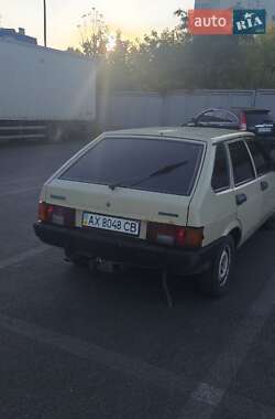 Хэтчбек ВАЗ 2109 1997 в  фото 4 Хэтчбек ВАЗ 2109 1997 в