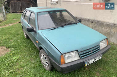 Хэтчбек ВАЗ 2109 1999 в 