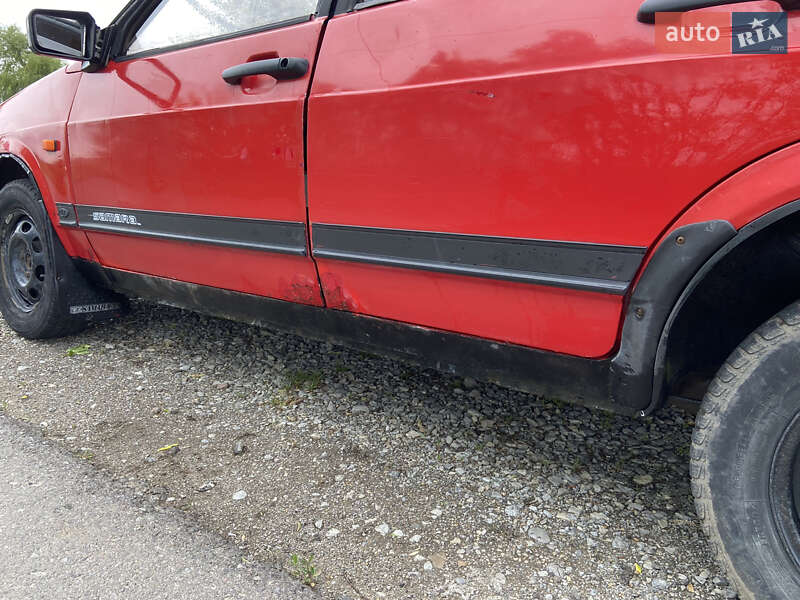 Хэтчбек ВАЗ / Lada 2109 1988 в Снятине