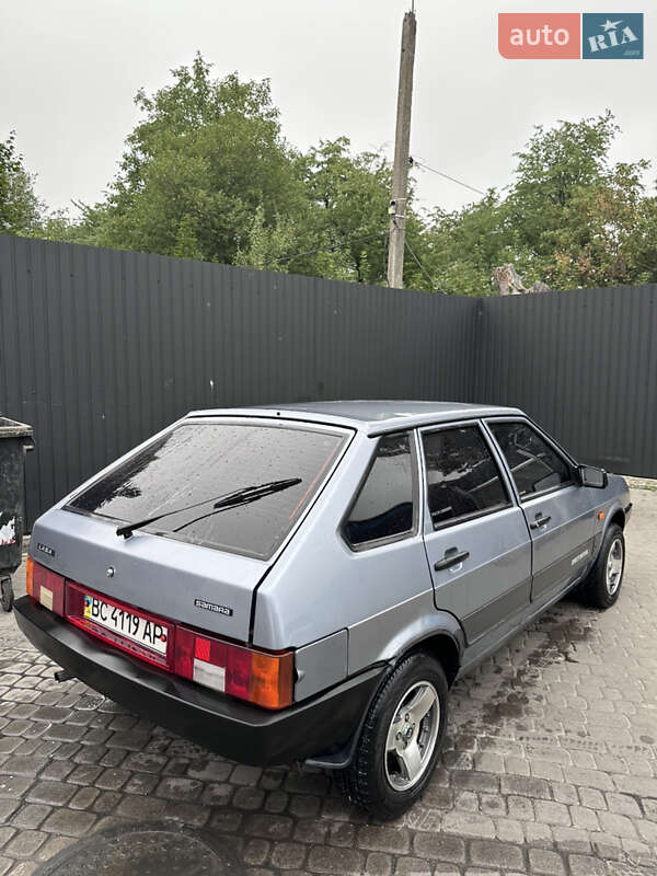 Хэтчбек ВАЗ / Lada 2109 2006 в Стрые